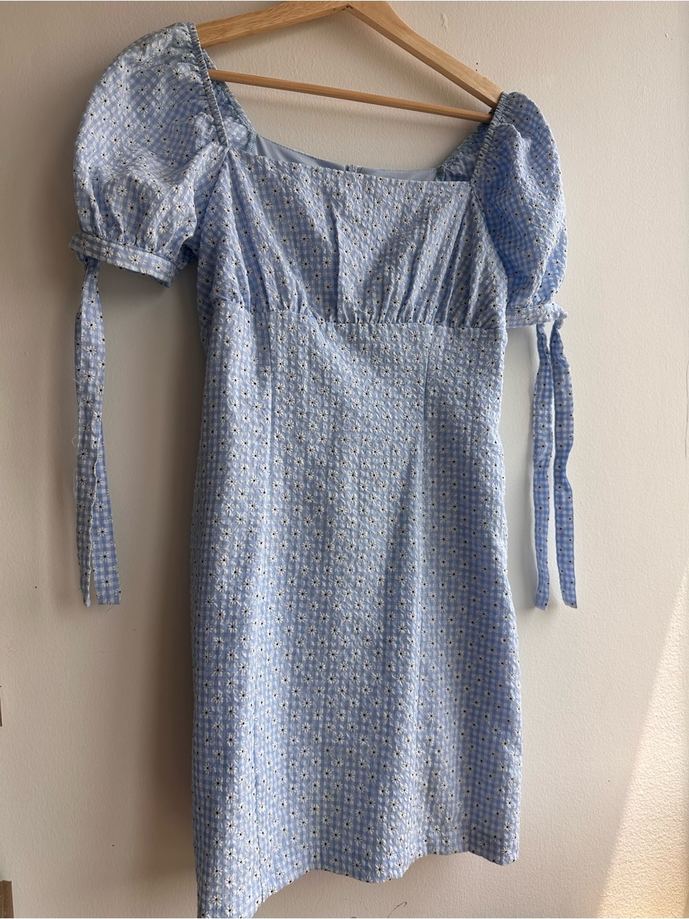 Altar’s State Light Blue Puff-Sleeve Square Neck Dress